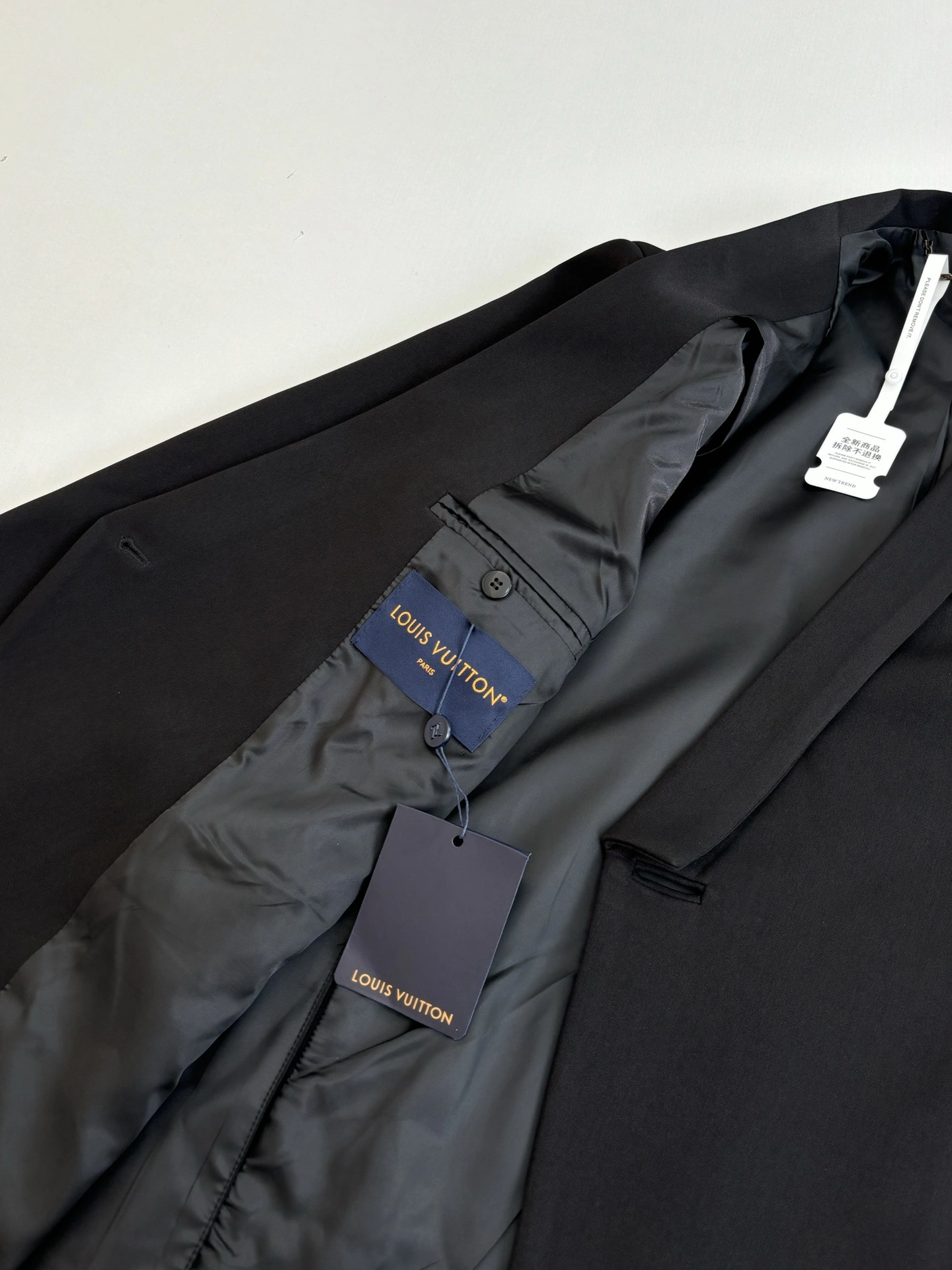 wg.luxury-- 8V FW25 Nigo wool item:E-F509L1212H